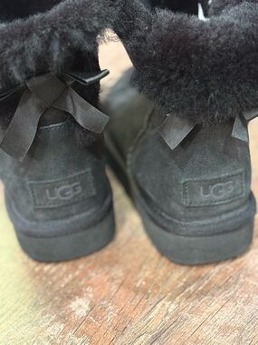 UGG Bow Black Suede Shearling Short Boots with Ribbon Back